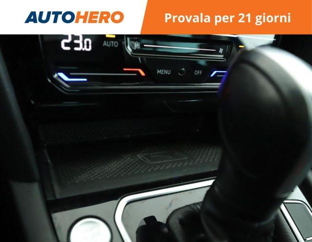 VOLKSWAGEN Passat Variant 2.0 TDI SCR EVO DSG Executive