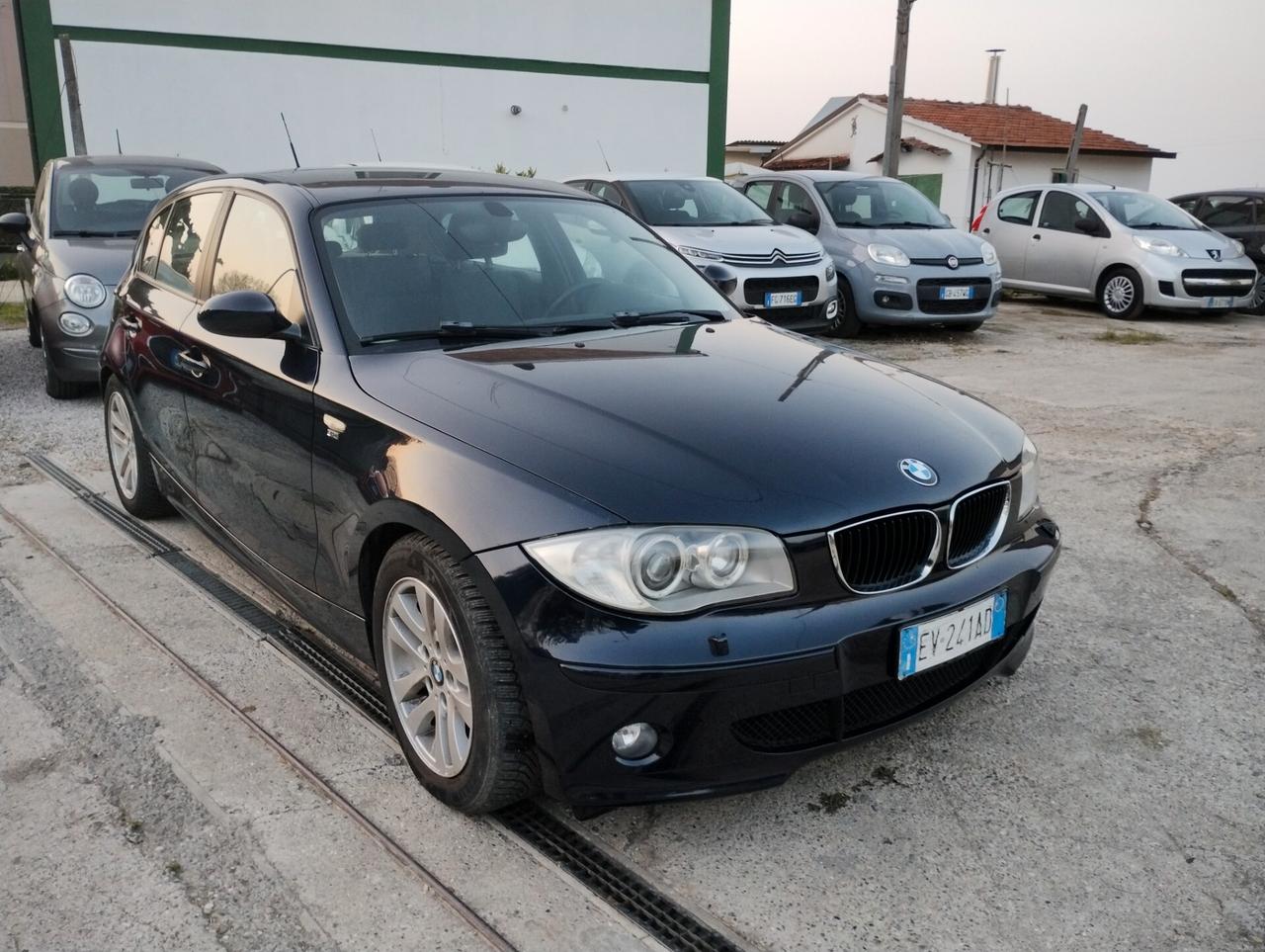 BMW SERIE 1 120D cat 5P Futura 2006 Automatica