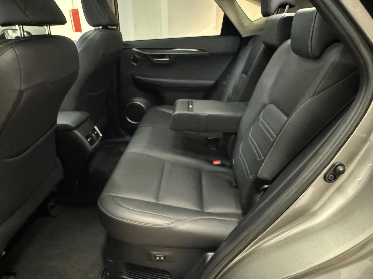 Lexus NX 300h 4x4 Hybrid Fulll Tetto km67000 Unipro Garanzia Lexus 2028