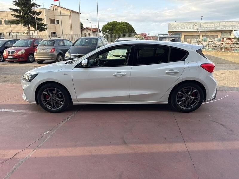 Ford Focus 1.0 EcoBoost Hybrid 155 CV 5p. ST Line
