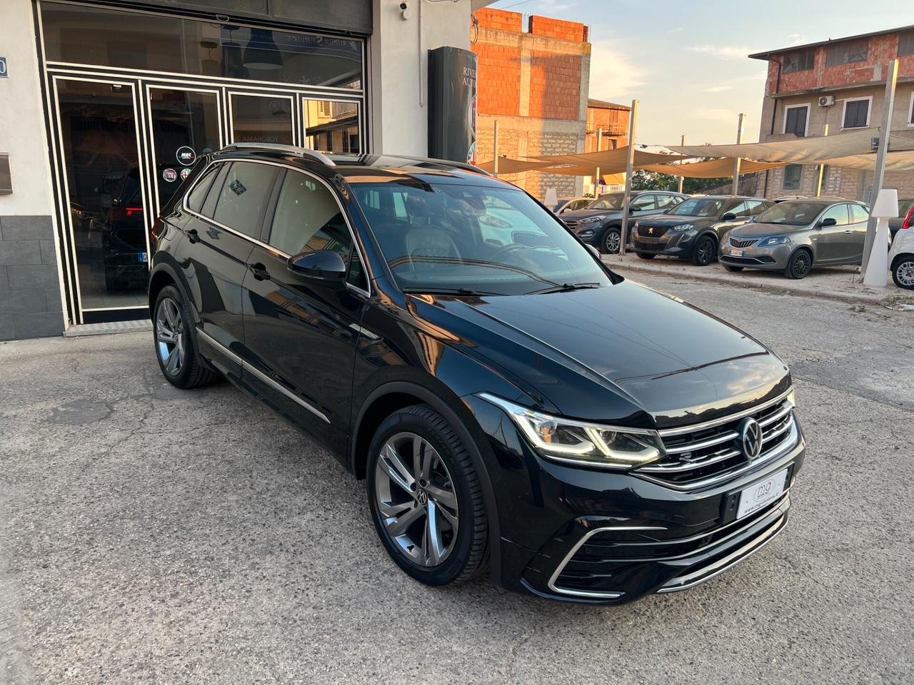 Volkswagen Tiguan 2.0 TDI 150 CV DSG R-Line R Line