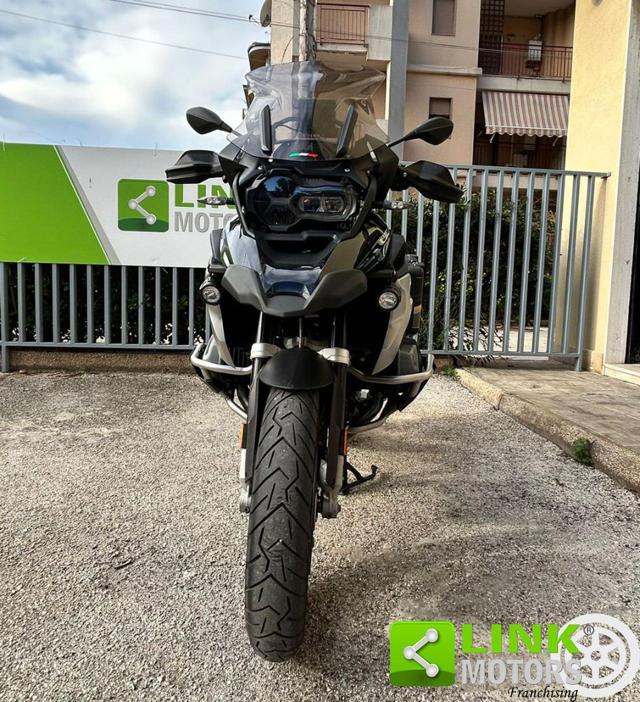 BMW R 1250 GS .