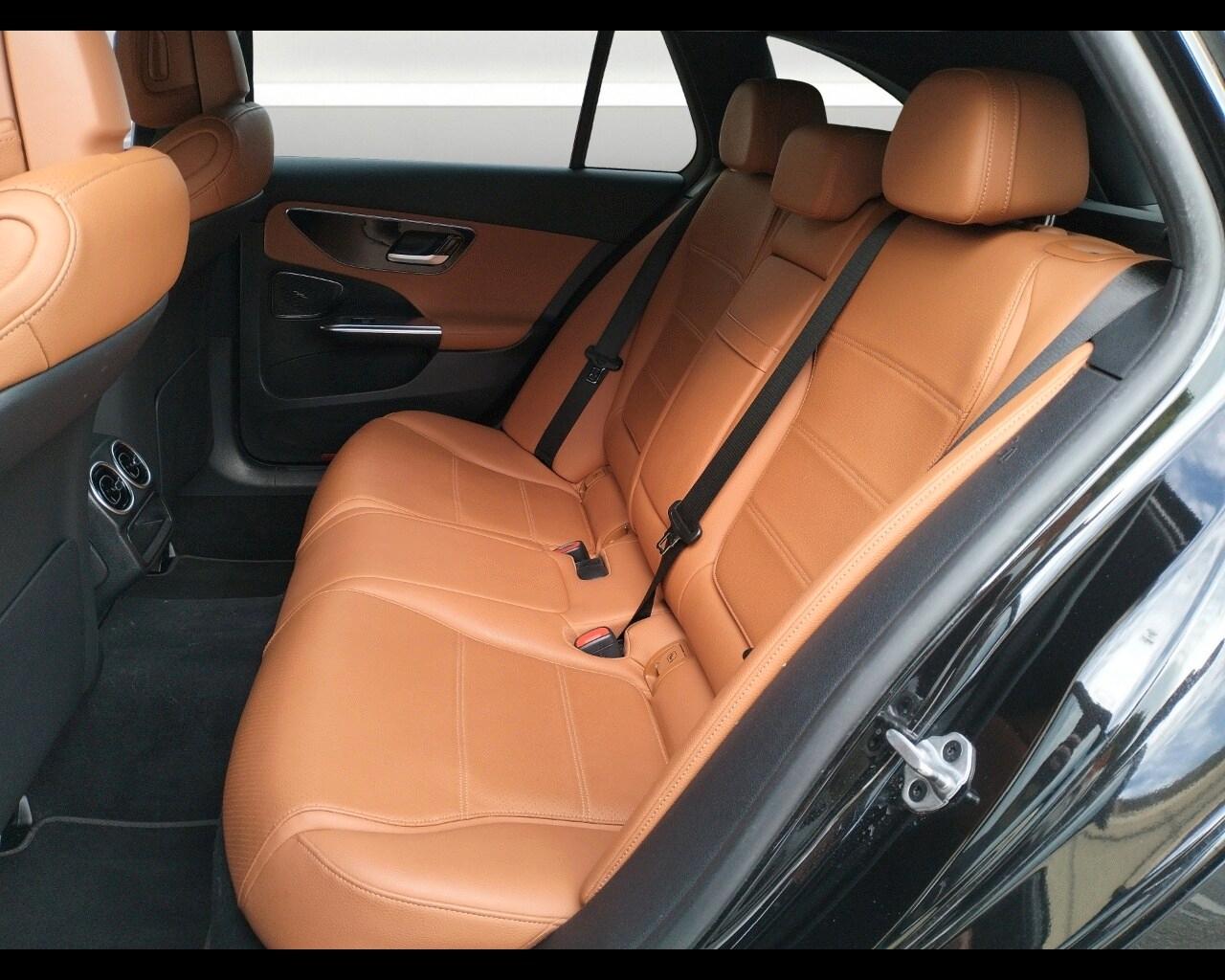 MERCEDES Classe C (W/S206) C 220 d Mild hybri...