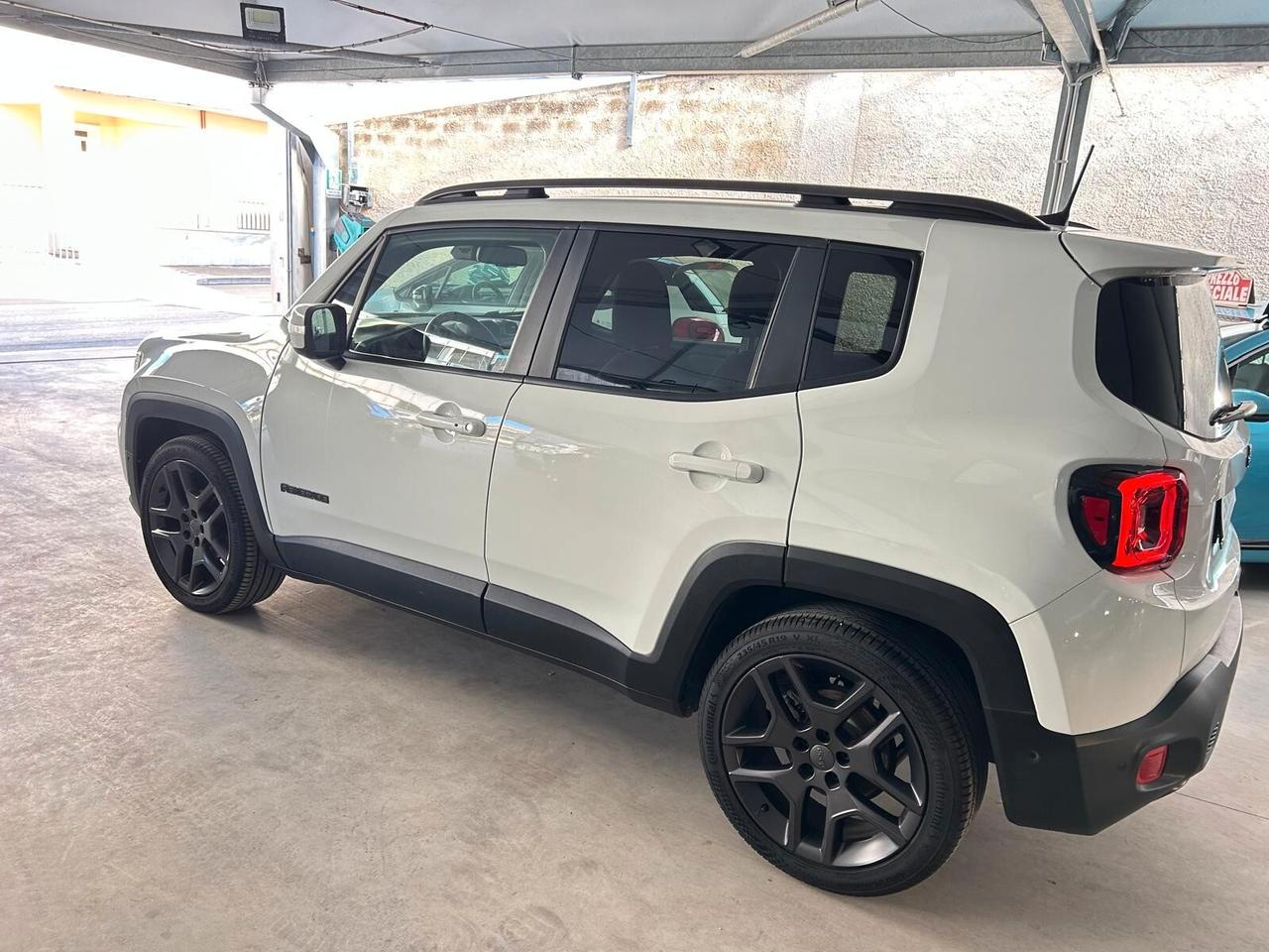 Jeep Renegade 1.6 Mjt 130 CV SPORT