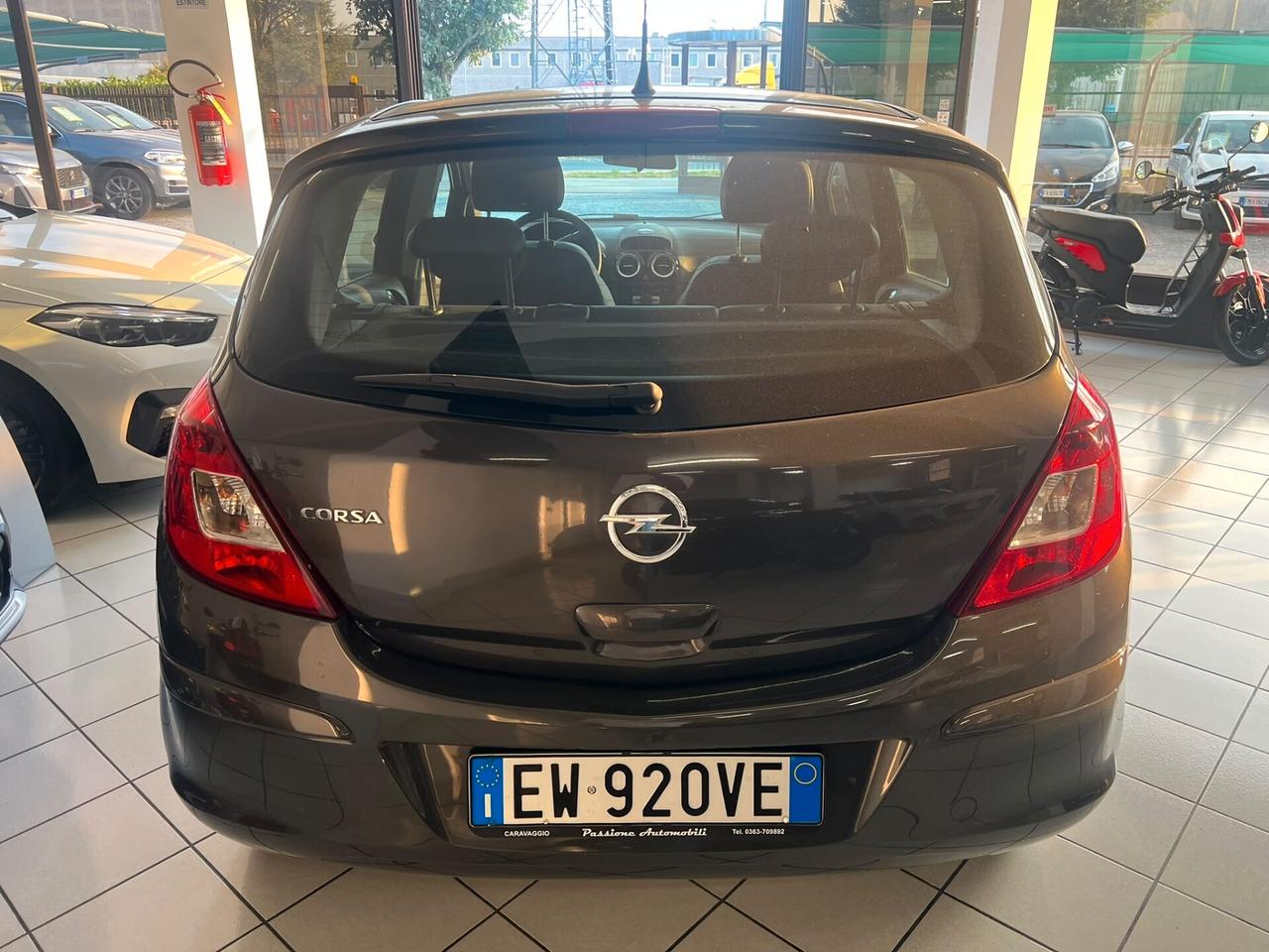 Opel Corsa 1.2 5 porte Edition