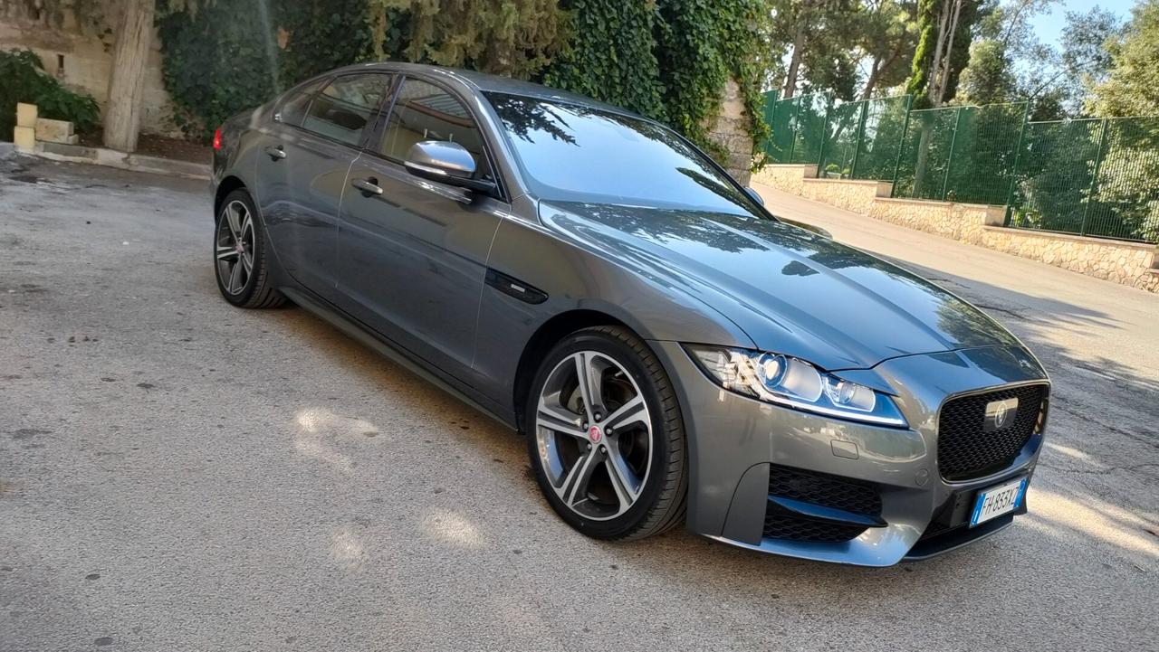 Jaguar XF 2.0 D E-Performance aut. R-Sport