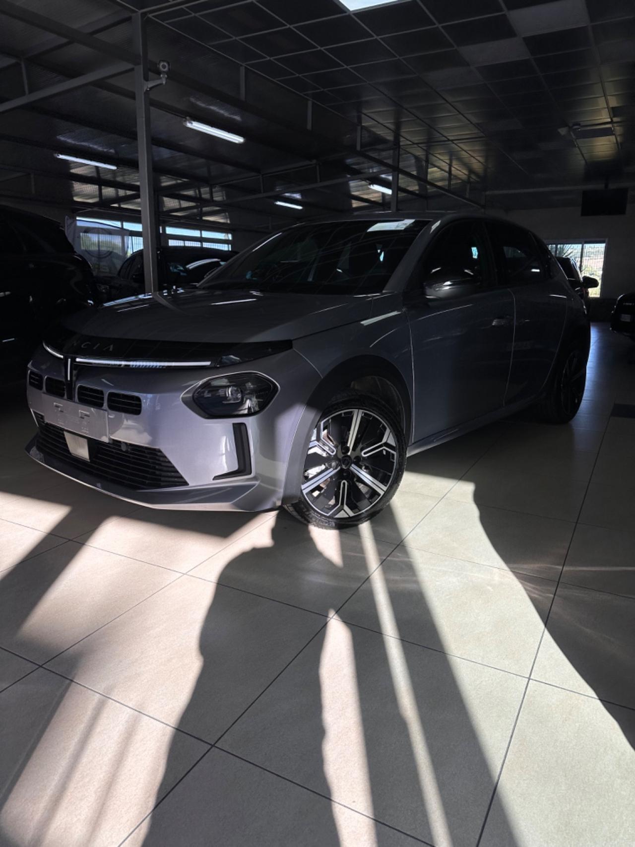Lancia Ypsilon Hybrid 1.2 e-DCT 100CV KM0