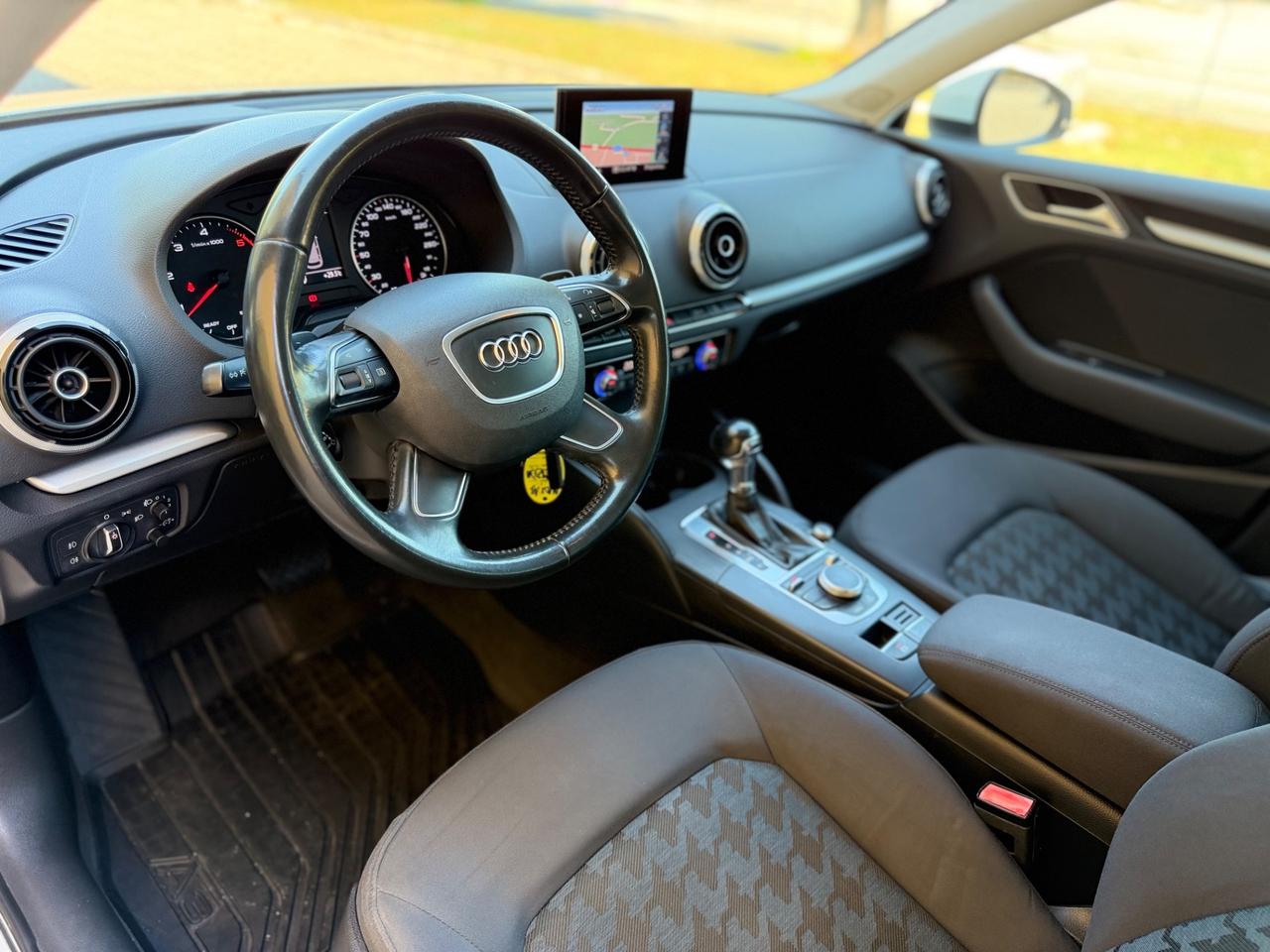 Audi A3 1.6 TDI S tronic