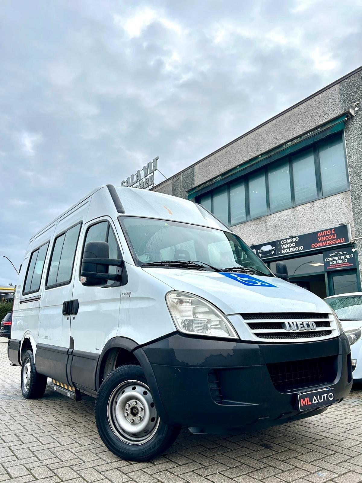 Iveco Daily 35S 14C 2.3 allestimento TRASPORTO DISABILI