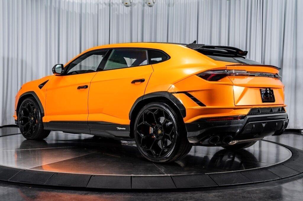 Lamborghini Urus 4.0 Performante NOLEGGIO LUNGO TERMINE - LEASING FULL INCLUSIVE