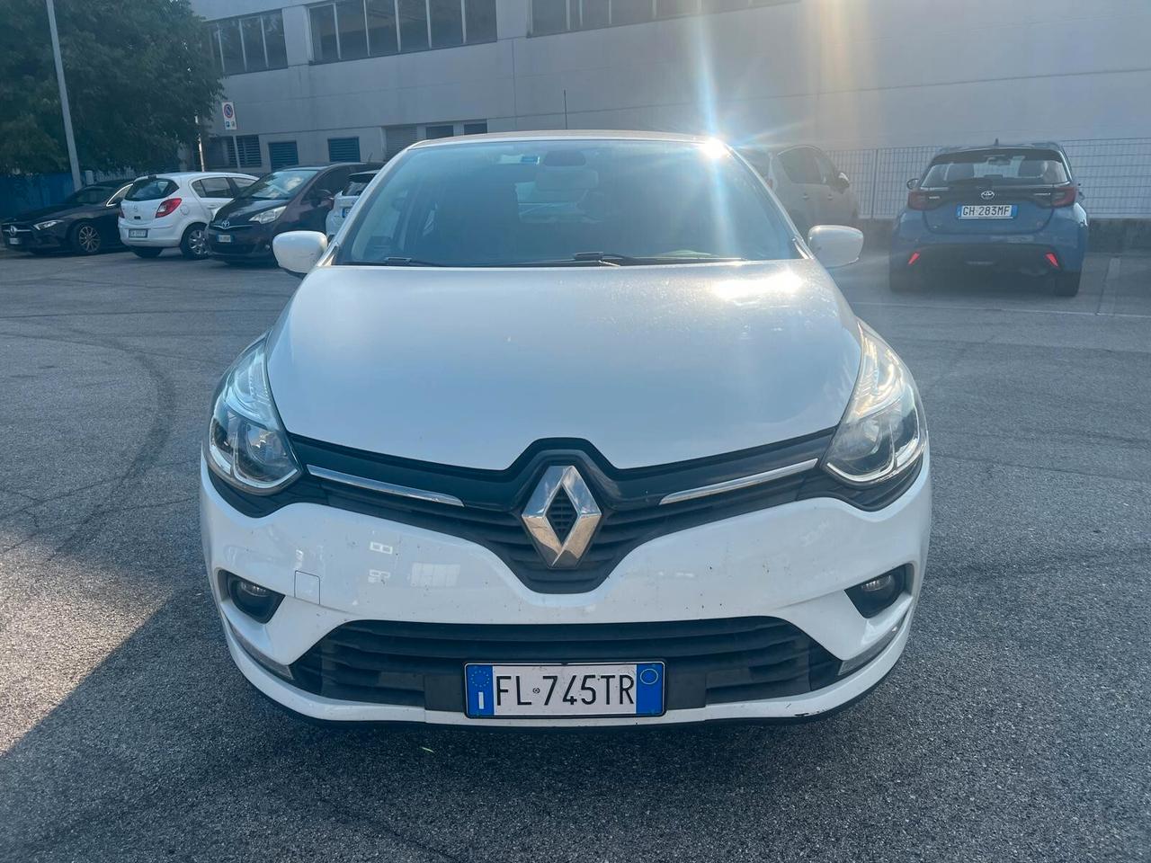 Renault Clio dCi 8V 90CV Start&Stop 5 porte Energy exite