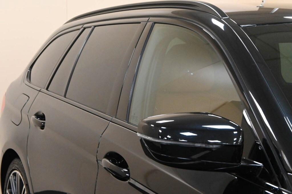 BMW Serie 5(G30/31/F90) 520d 48V xDrive Touring...