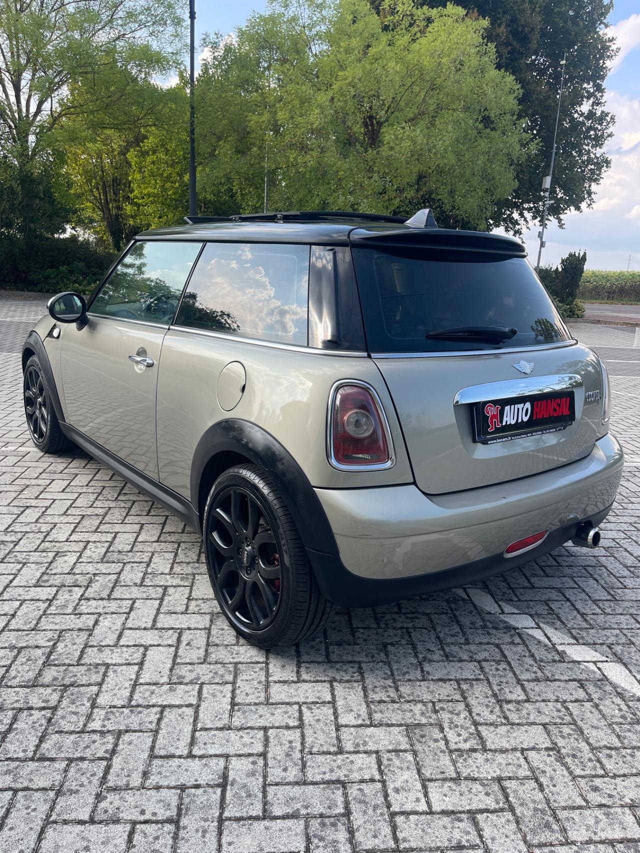 Mini 1.6 16V Cooper D