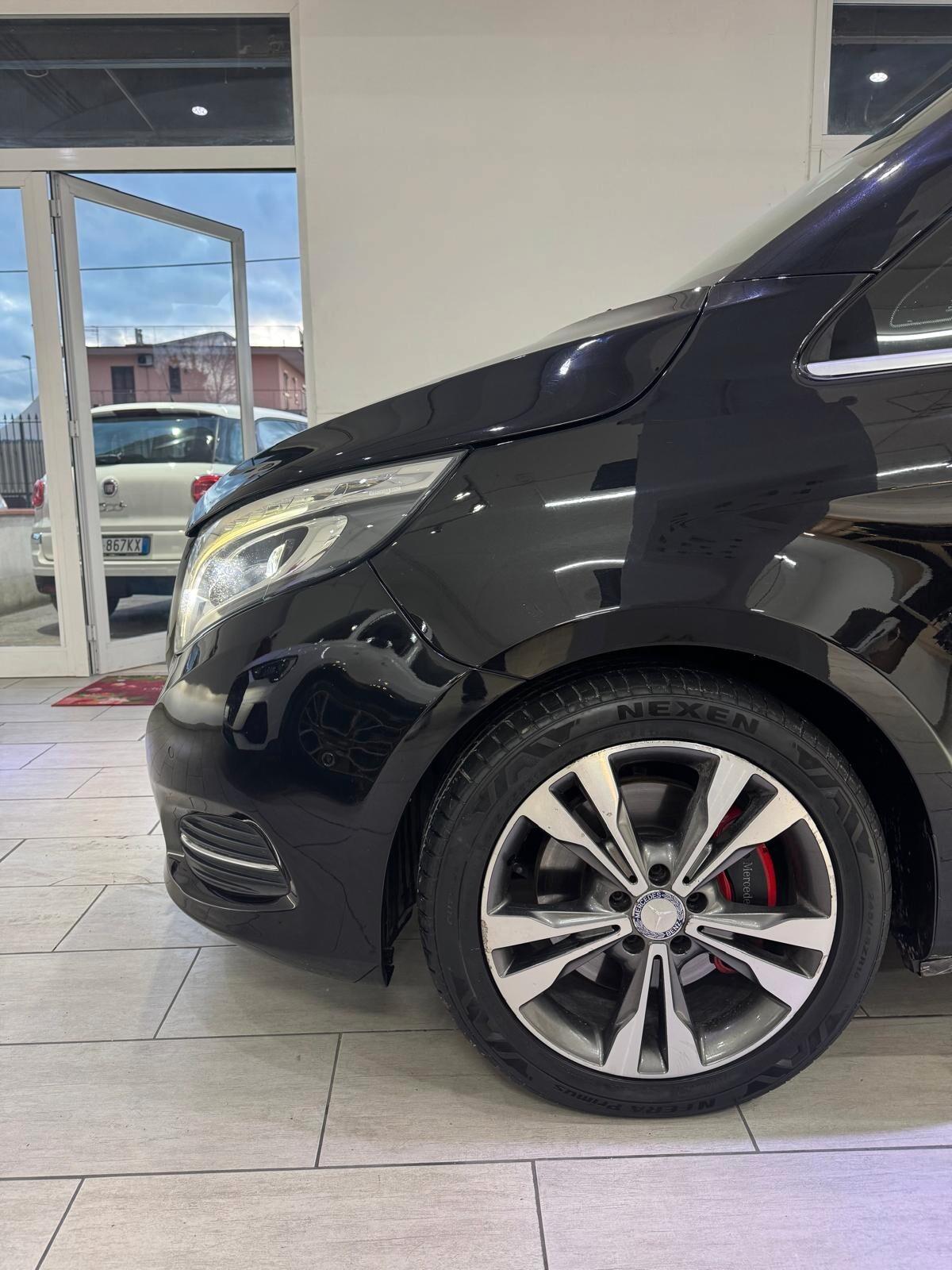 Mercedes-benz V 220 d Automatic 4Matic Premium Extralong