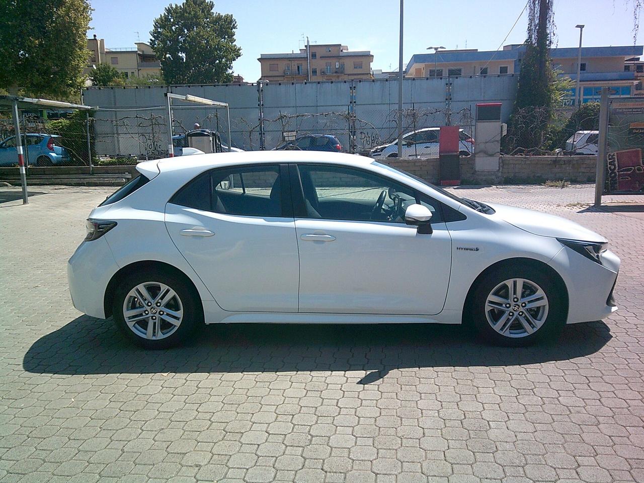 Toyota Corolla 1.8 Hybrid Active Berlina