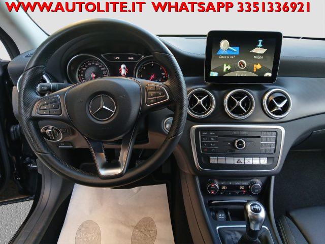 MERCEDES-BENZ CLA 200 d Business Extra