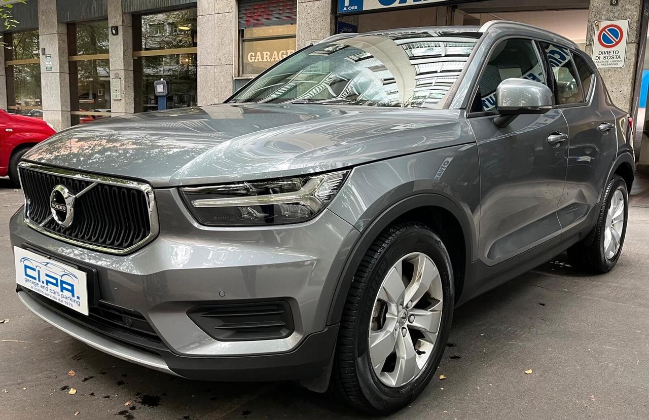 Volvo XC40 T4 AWD Geartronic Momentum