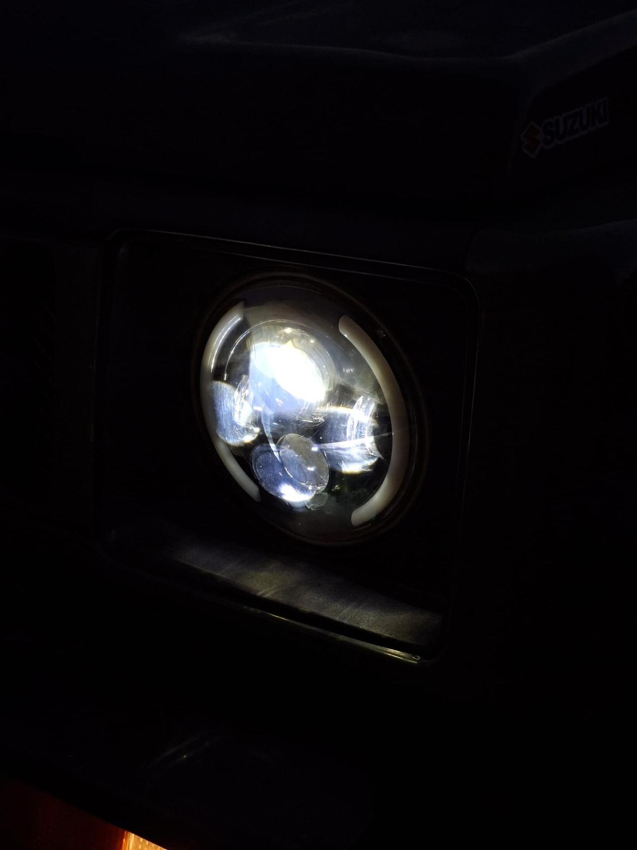 Suzuki SJ 410 SJ410 Cabriolet De Luxe