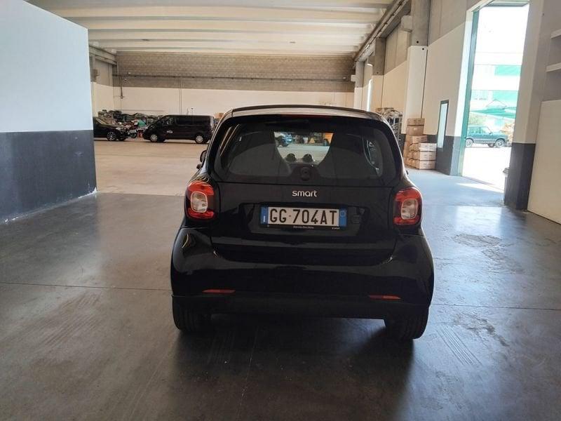 smart fortwo fortwo EQ Pure