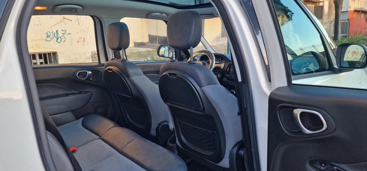 Fiat 500L 1.6 Multijet 120 CV Lounge Panoramic Edition
