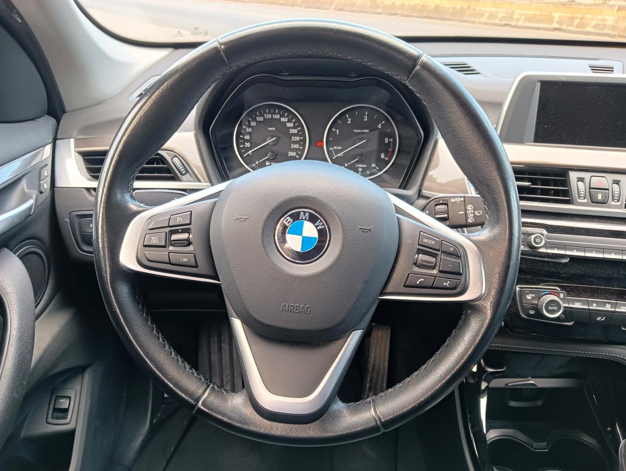 Bmw X1 sDrive18d xLine