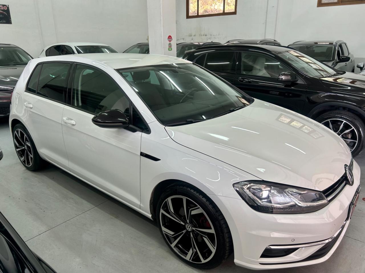 Volkswagen GOLF 7.5 FULL Highline FINANZIABILE