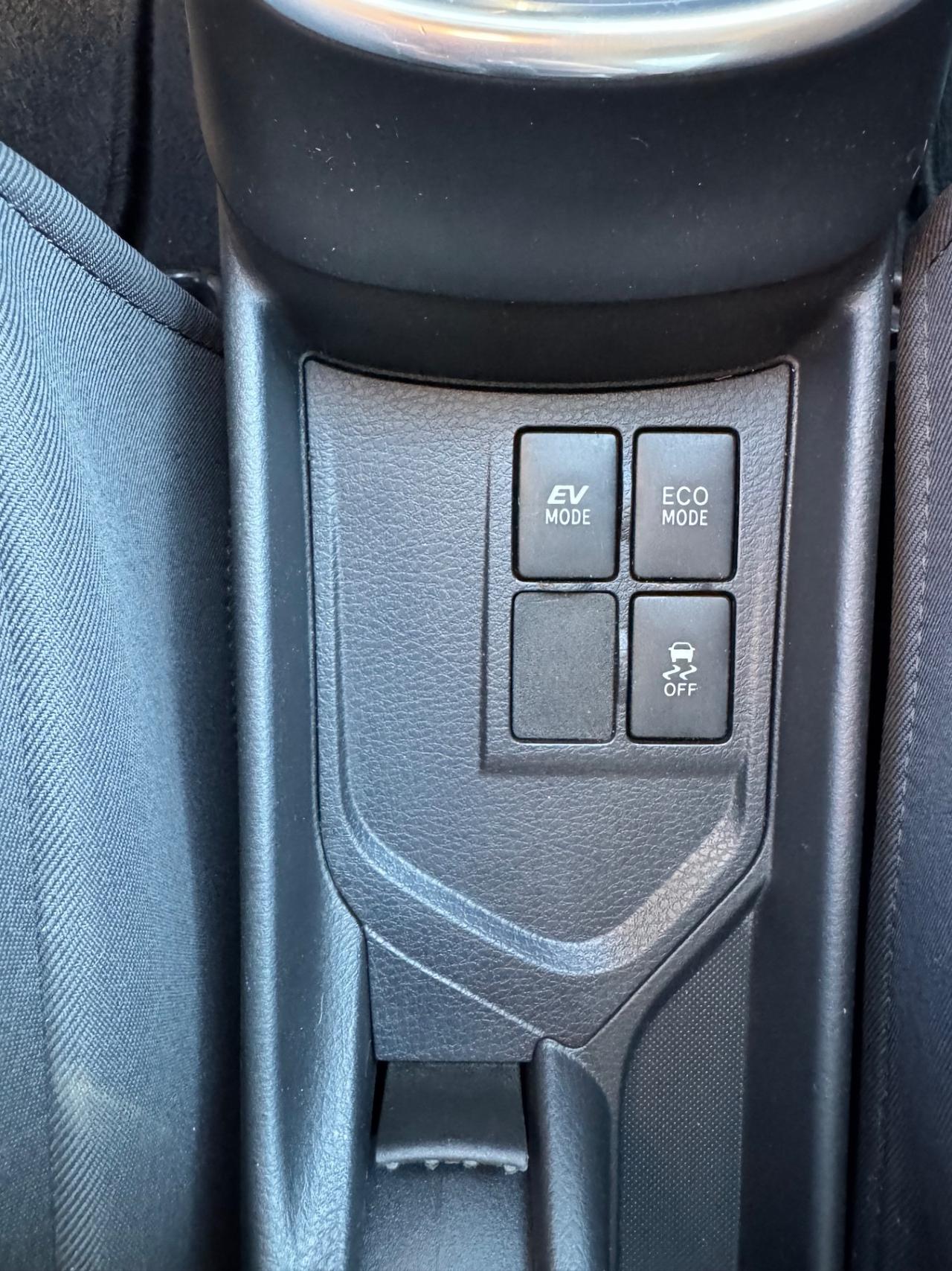 Toyota Yaris 1.5 HYBRID 5P.