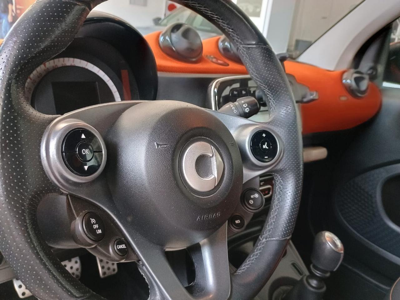 Smart ForTwo 90 0.9 Turbo twinamic Sport Edition #1