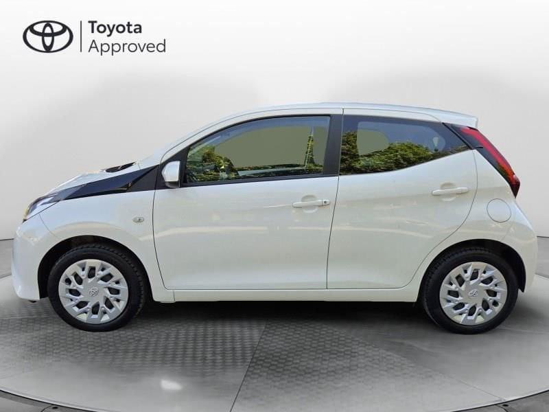Toyota Aygo 2ª serie Connect 1.0 VVT-i 72 CV 5 porte x-play MMT