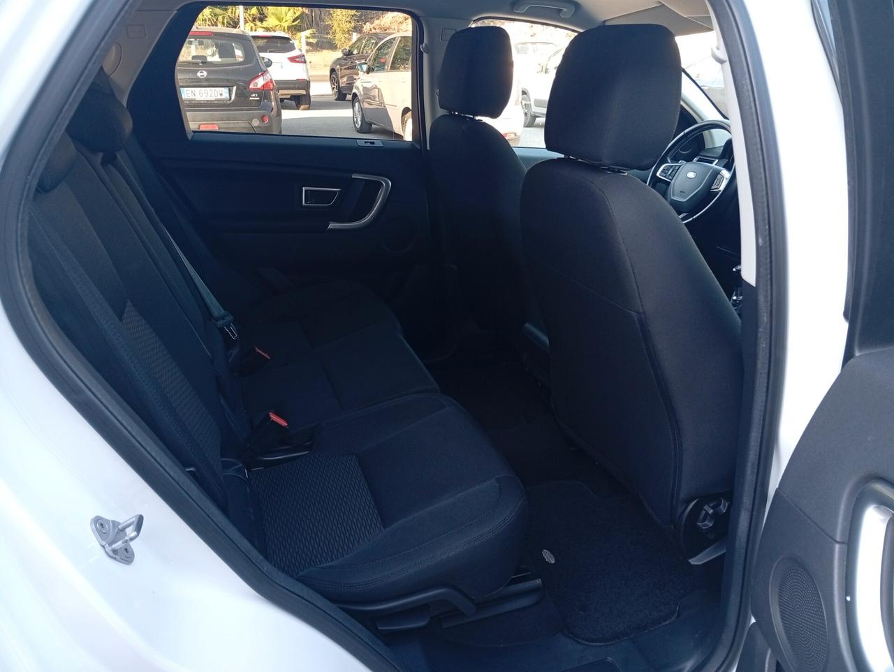 Land Rover Discovery Sport 2.0 TD4 150 CV HSE