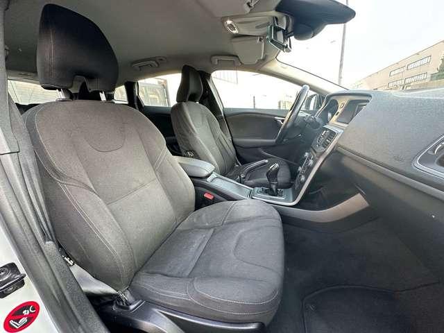 Volvo V40 D3 Momentum 150cv