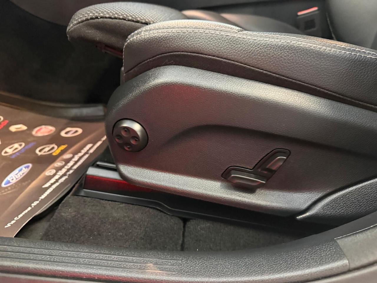 MERCEDES GLC 300D CUOPE' PREMIUM 4MATIC 2.0 245CV TETTO PELLE NAVI ANNO 2021