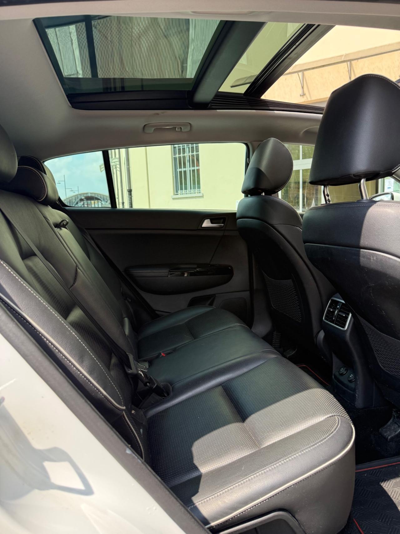 Kia Sportage 2.0 CRDI AWD Feel Rebel