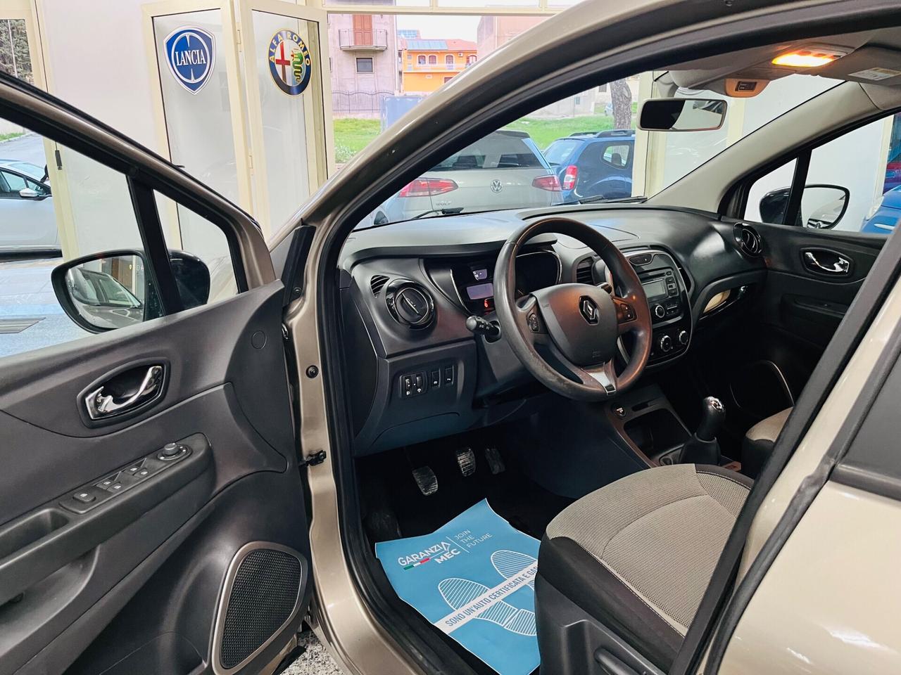 Renault Captur 1.5 dCi 90 CV anno 2015.