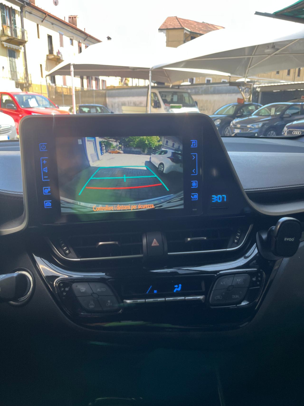 TOYOTA C-HR 1.8 HYBRID E-CVT LOUNGE - UNICO PROPRIETARIO - ANCHE PER NEOPATENTATI - PREZZO NON VINCOLATO A FINZANZIAMENTO