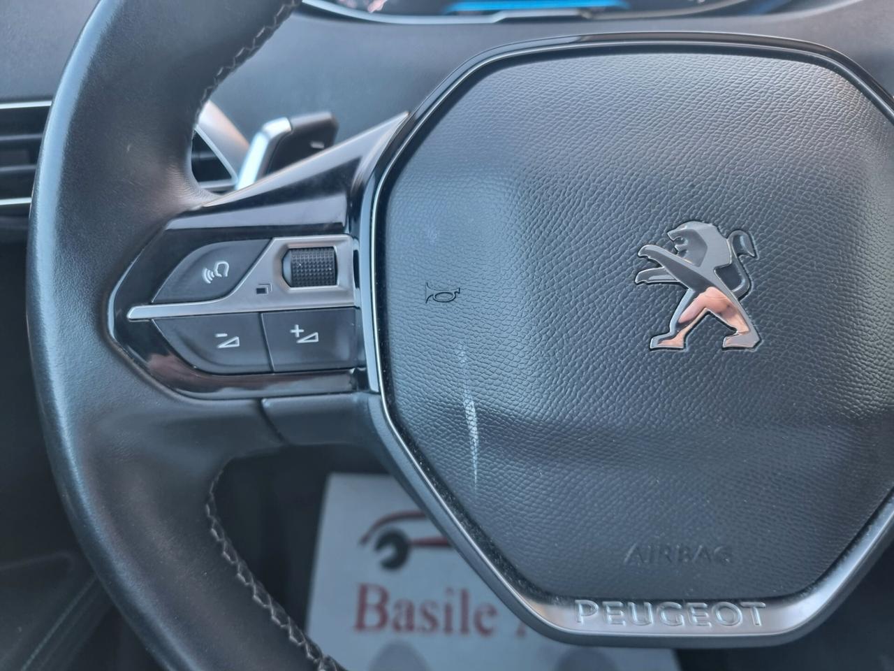 Peugeot 5008 BlueHDi 130 S&S Allure