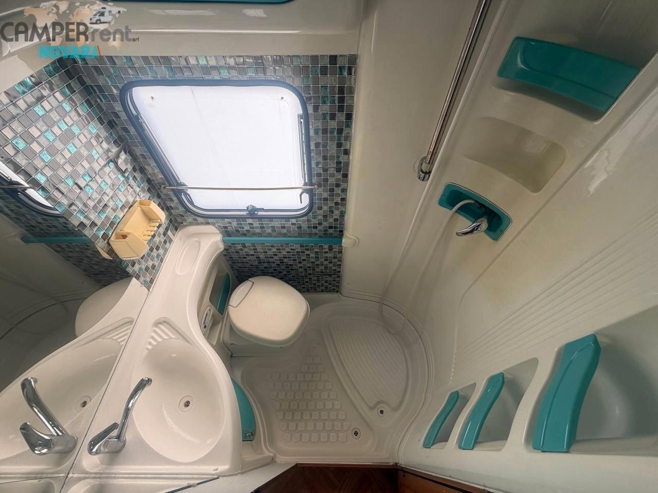 Mclouis MC LOUIS 560 - MANSARDATO 7 POSTI LETTO