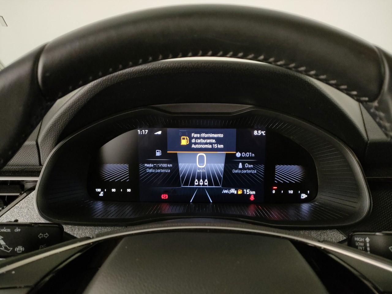 SKODA Kamiq 1.0 tsi Black Dots 115cv