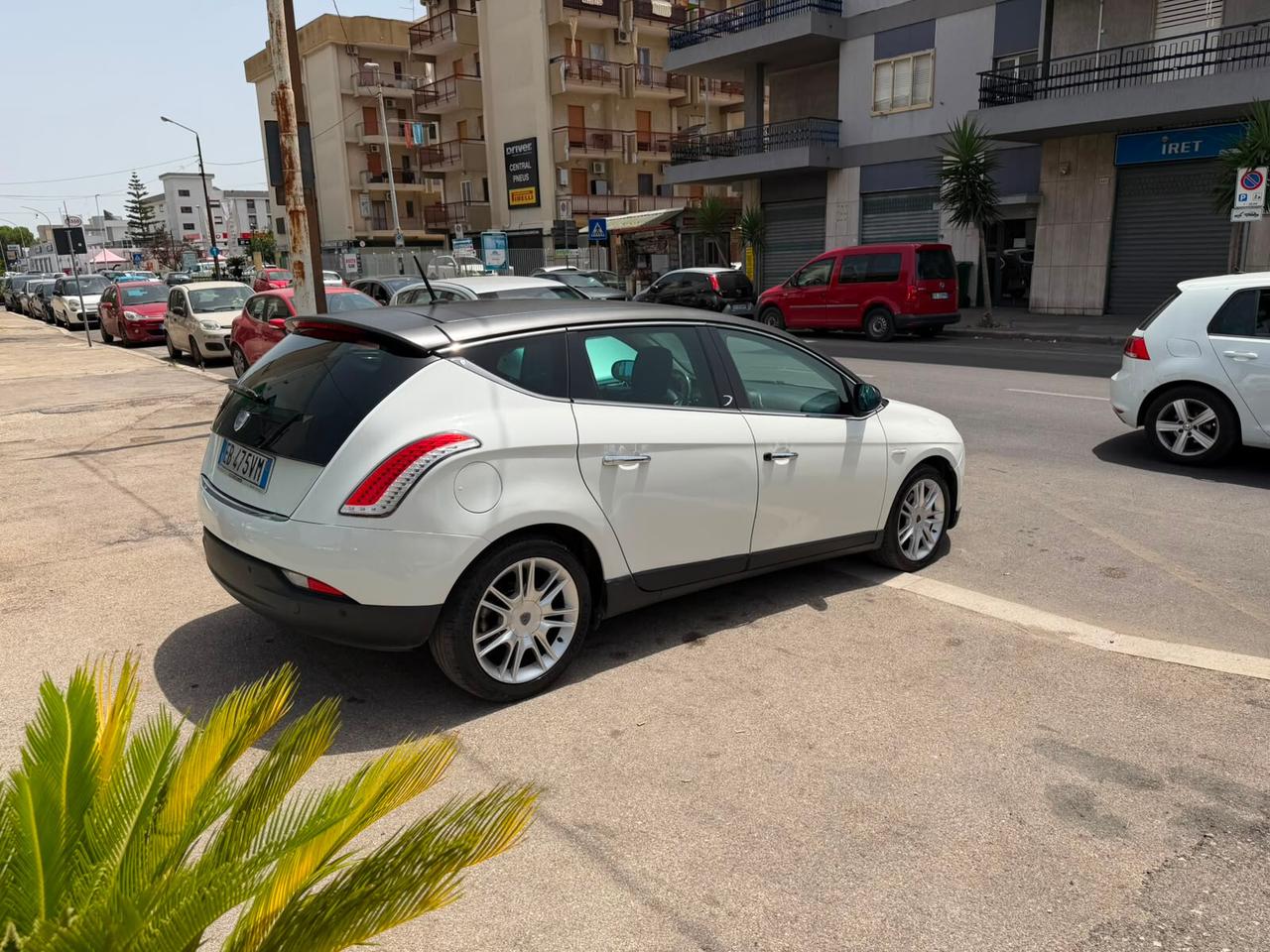 Lancia Delta 1.6 DIESEL MJT DPF Platino - ANNO 2010