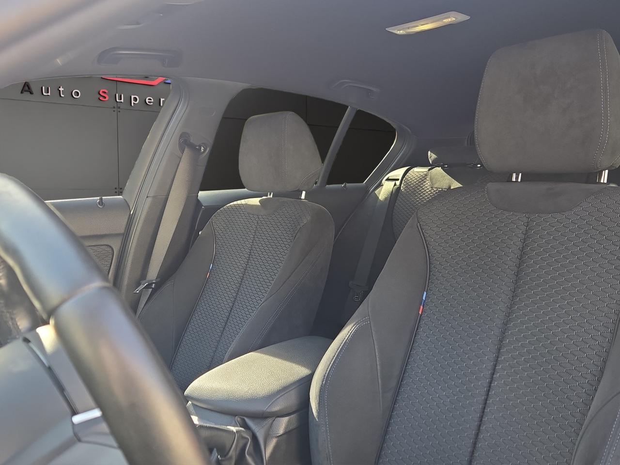 Bmw 118 - d Business 5p auto