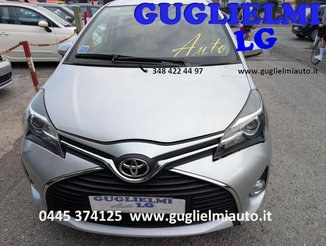 TOYOTA Yaris 1.3 5 porte Active Neopatentati