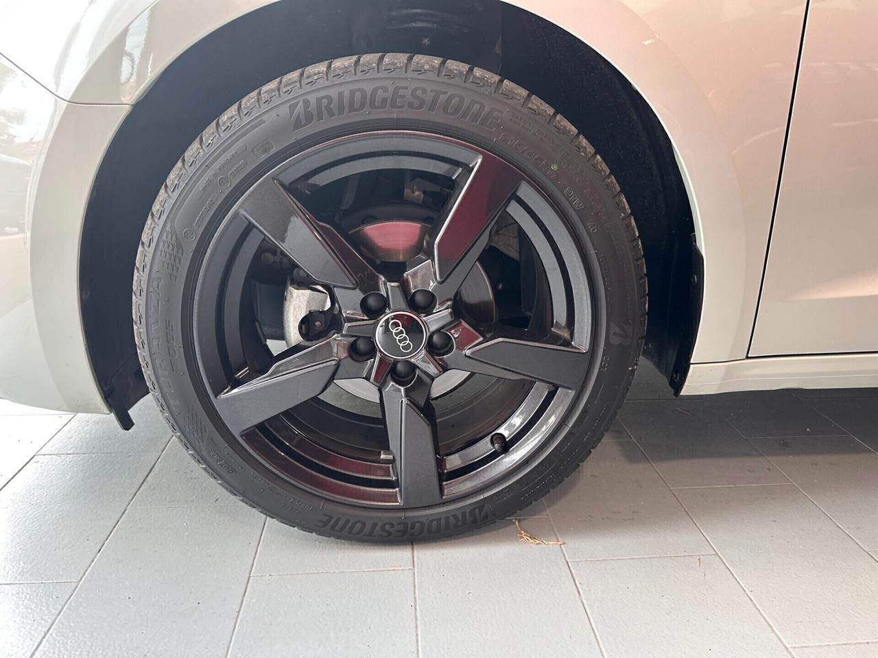 Audi A1 SPORTBACK 25 TFSI STRONIC Sport Line FARI MATRIX VIRTUAL R17