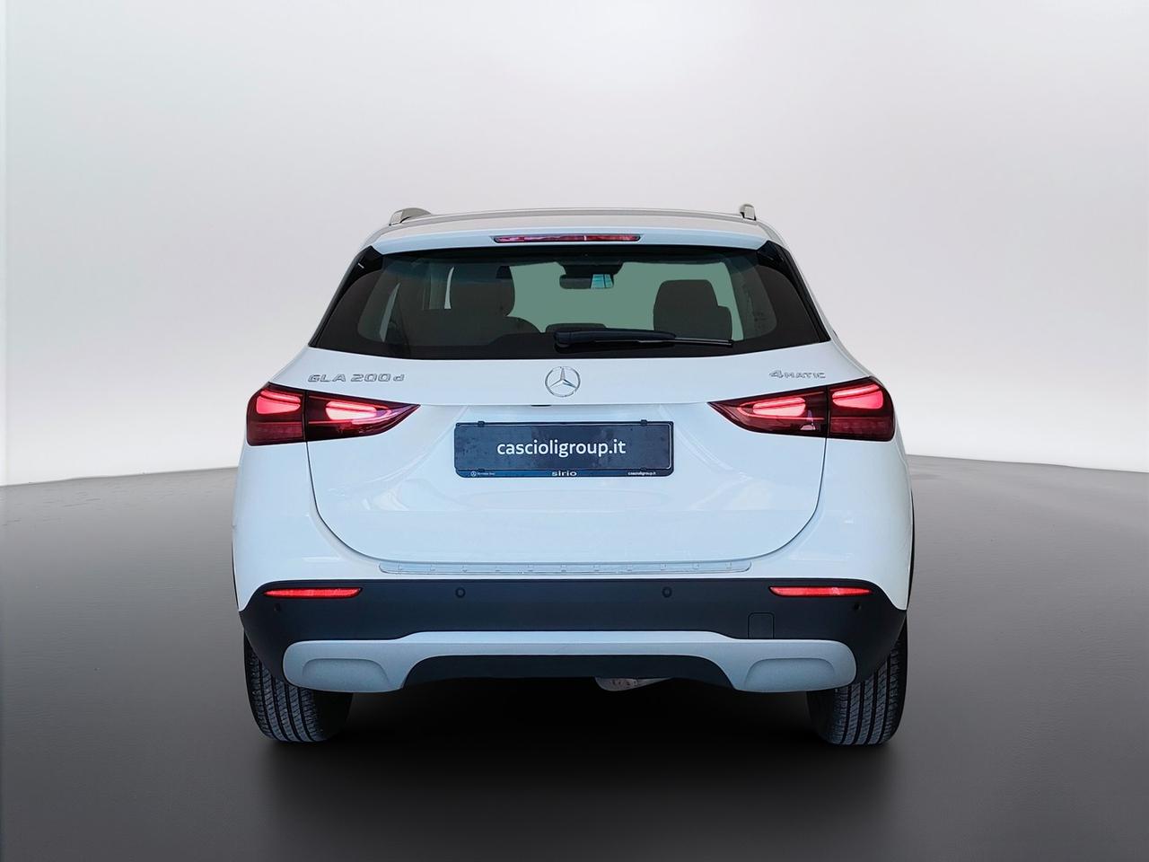 Mercedes-Benz GLA-H247 2023 - GLA 200 d Advanced 4matic auto
