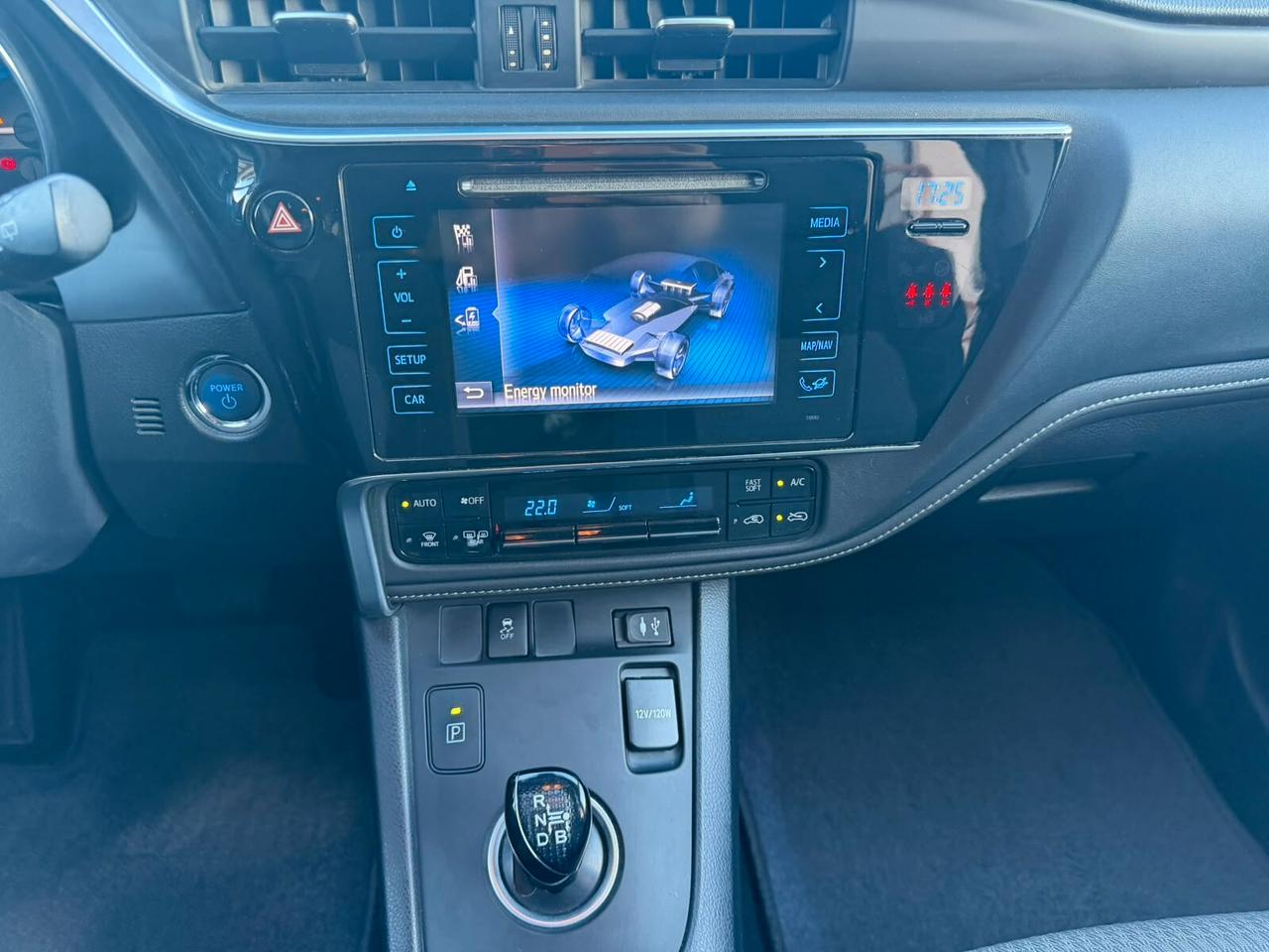 Toyota Auris Touring Sports 1.8 Hybrid Lounge
