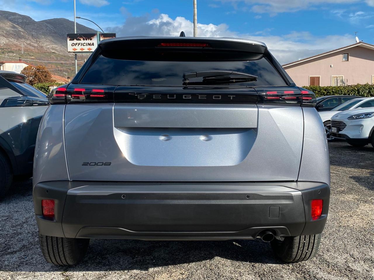 Peugeot 2008 PureTech 100 S&S Allure ''KmZero''