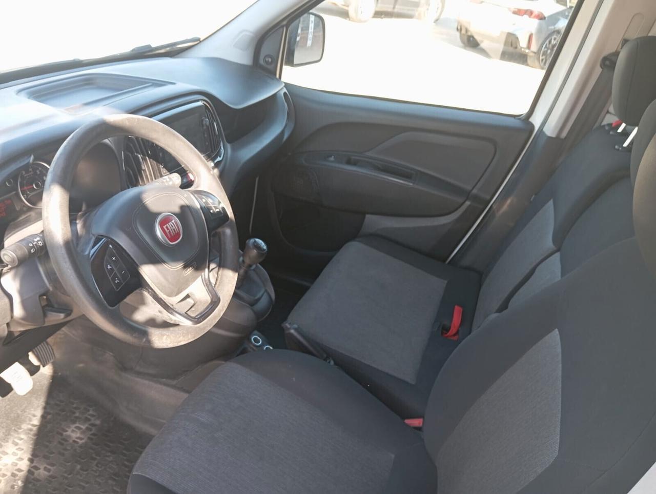 Fiat Doblo Cargo II versione cargo 1.6 mjt 105cv CH1 Lounge S&S, TRE POSTI