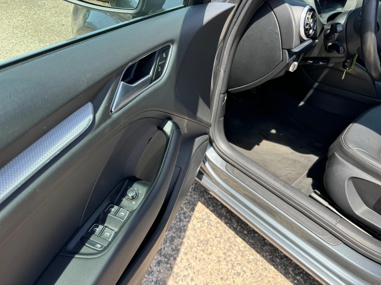 Audi A3 SPB 1.6 TDI Attraction NEOPATENTATI