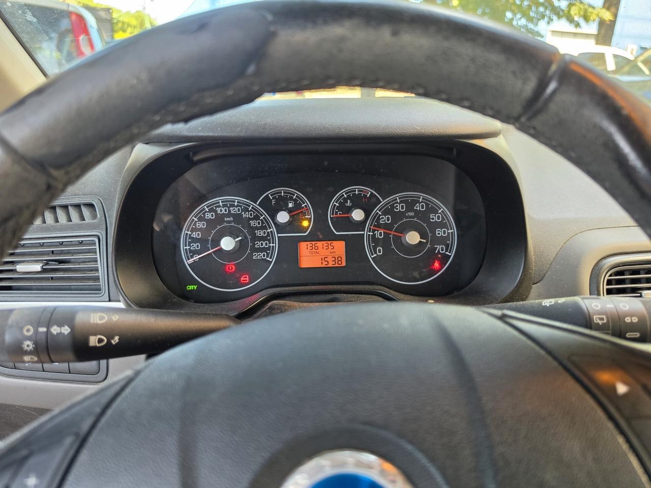Fiat Grande Punto 1.2 5 porte Dynamic rate da 99,00