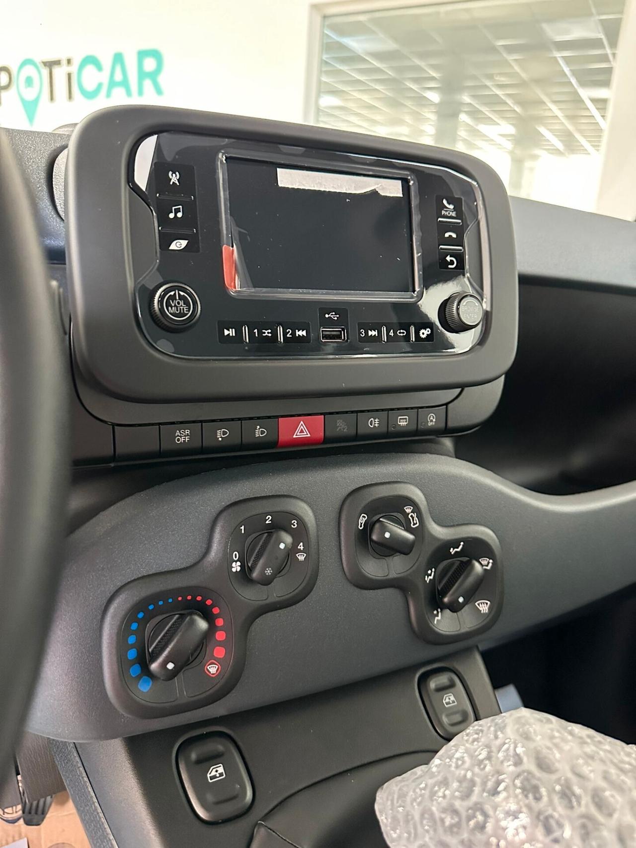Fiat Panda PANDINA 2025 KM 0 1.0 Hybrid FULL