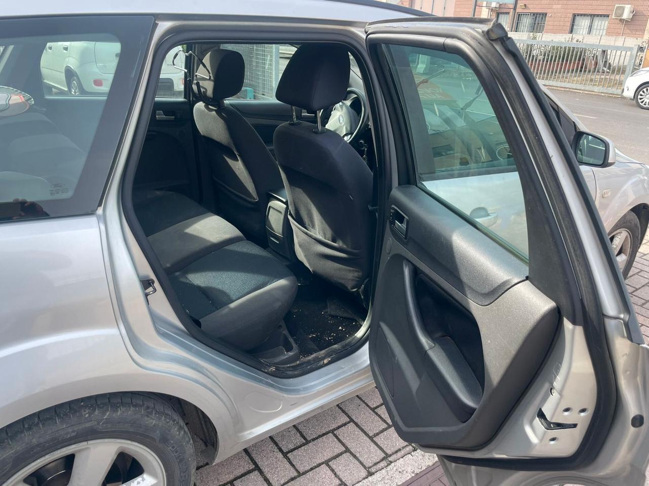 Ford Focus C-Max 1.6 TDCi (110CV) Tit. DPF